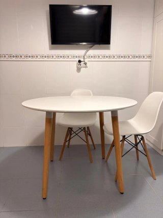 Mesa Redonda de Cocina Blanca