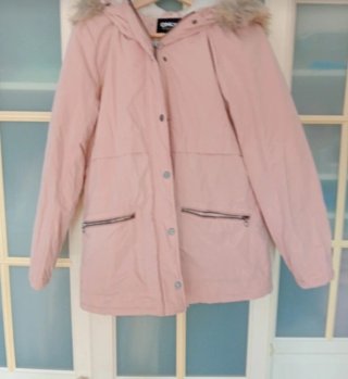 Abrigo Rosa Only con Capucha