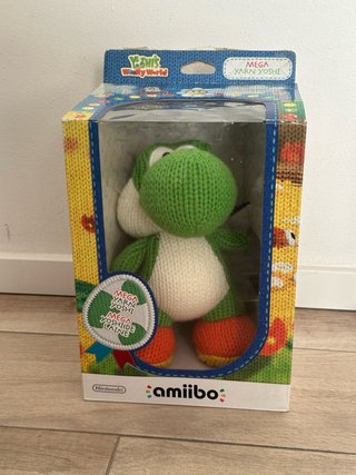 Amiibo Mega Yarn Yoshi Verde