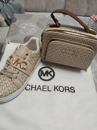 Set Michael Kors: Bolso y Zapatillas