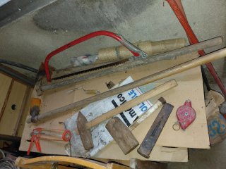 Lote de herramientas manuales