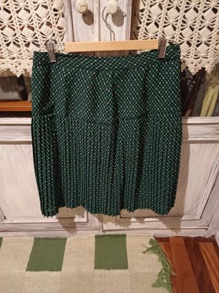 Falda plisada estampada verde