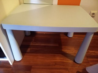 Mesa Infantil Mammut de IKEA