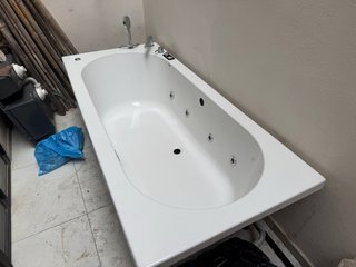 Jacuzzi tipo bañera 180x80 cm