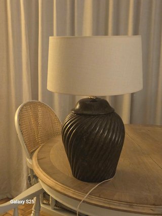 Lámpara Mesa de Cerámica  tipo tibor con pantalla