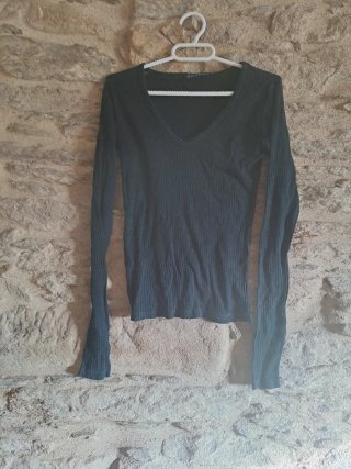 Top Negro Manga Larga Brandy Melville