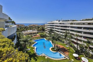 Piso en alquiler en Puerto Banús en Marbella