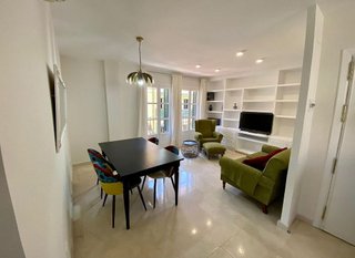 Piso en alquiler en La Goleta - San Felipe Neri en Málaga