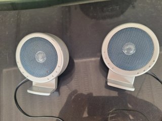 Altavoces compactos