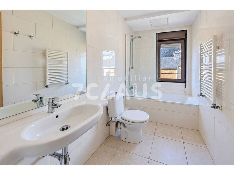 2-bedroom flat for rent in Escaldes-Engordany · 33 of 57