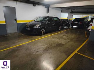 Garaje en venta en Praza España - Casablanca en Vigo