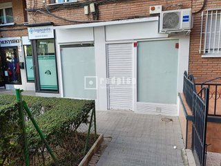 Local comercial en venta en Aluche en Madrid