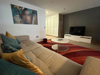 Piso en alquiler en La Dama de Noche-La Alzambra en Marbella