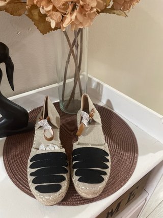 Alpargatas de esparto beige y negro Talla 41