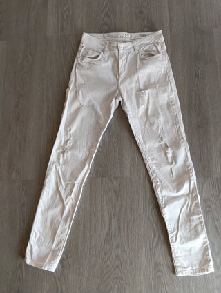 Pantalón vaquero pitillo Salsa con rotos