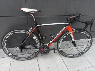 Bicicleta de Carretera Focus Carbono