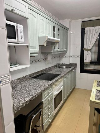 Piso en alquiler en Milán - Pumarín - Teatinos en Oviedo