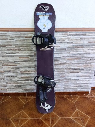 Tabla de Snowboard con Fijaciones