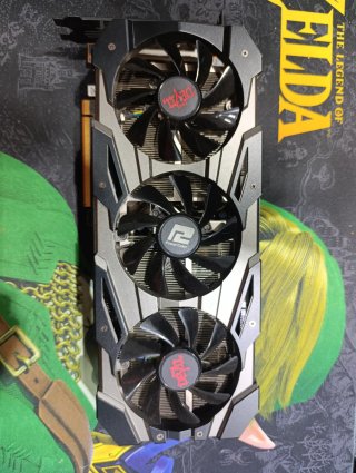 Tarjeta Gráfica PowerColor Red Devil RX 5700 XT