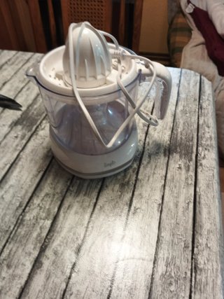Exprimidor Eléctrico Blanco