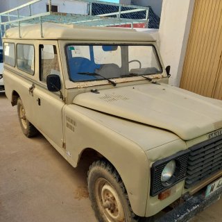 Land Rover Defender 1988