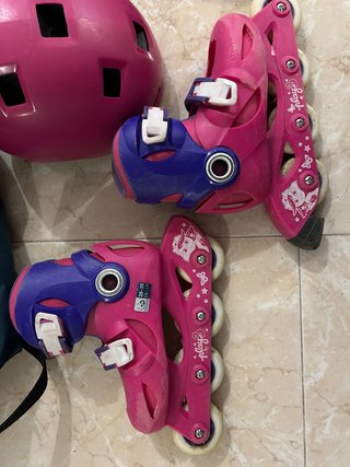 Patines en línea (28-33) y casco (52-54)