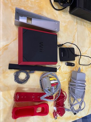Nintendo Wii mini Roja con Extras