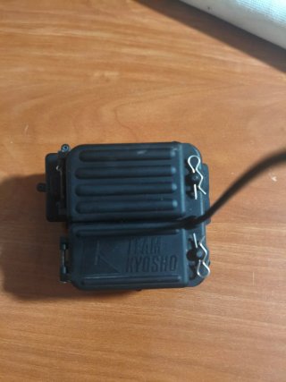 Caja para Receptor RC Team Kyosho