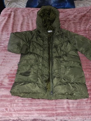 Parka Zara verde oliva