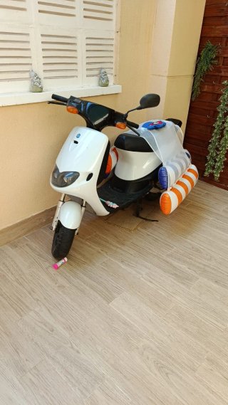 Piaggio Zip 49 Scooter