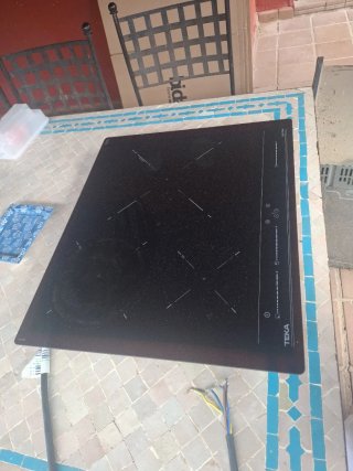 Placa de inducción Teka 3 fuegos