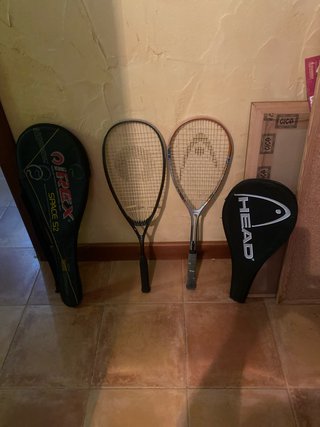 2 Raquetas de Squash con Fundas