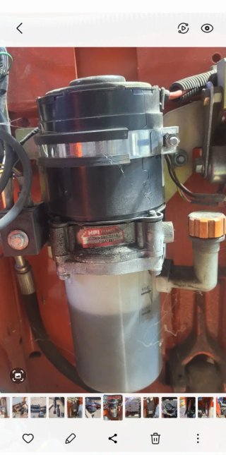 Bomba y depósito para transpaleta Linde