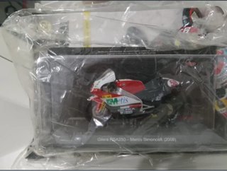 Maqueta Moto Gilera RSA250 Marco Simoncelli