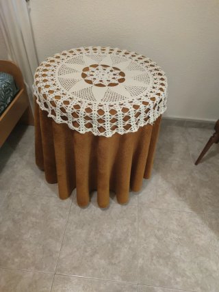 Mesa camilla con tapete