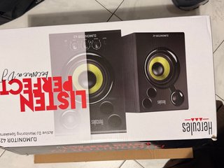 Altavoces Hercules DJMonitor 42