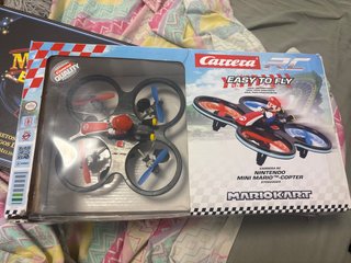 Dron Carrera RC Mario Kart