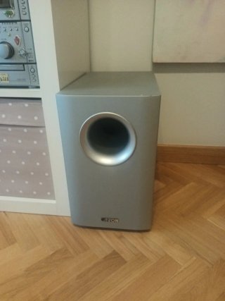 Subwoofer Canton Gris