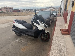 Kymco Super Dink 300i