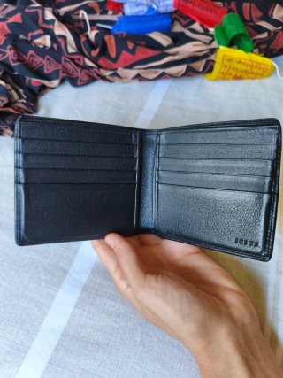 Billetera Loewe Negra