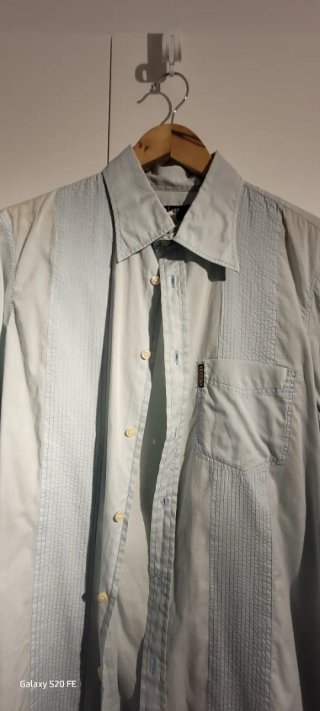 Lote 4 Camisas hombre: Armani Jeans, CH y Desigual