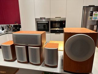 Sistema de Altavoces Infinity Beta HCS