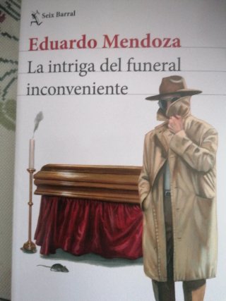 La intriga del funeral inconveniente