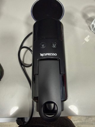 Cafetera Nespresso De'Longhi Essenza Mini