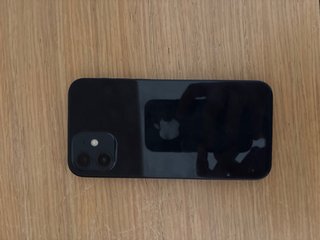iPhone 12 Negro