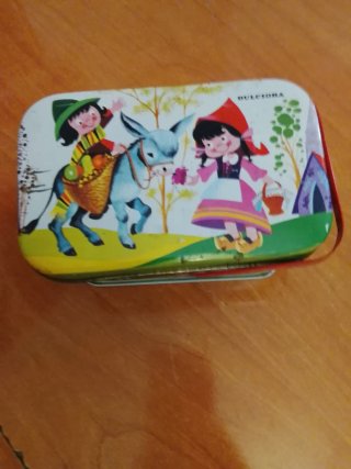 Caja de lata