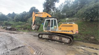 Excavadora  GIRATORIA LHIEBER 932