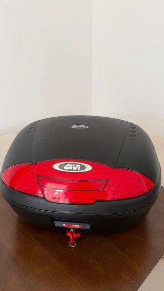 Baúl para moto Givi E450