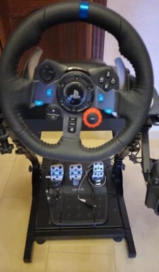 Volante Logitech G29 con Pedales y base