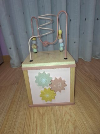 Cubo de Actividades de Madera para Bebés